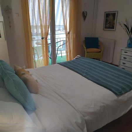 Апартаменты Athens Gate Apt Экстерьер фото