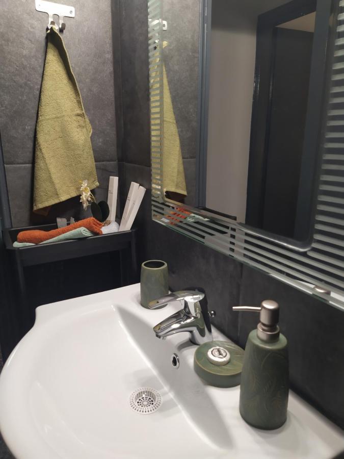 Апартаменты Athens Gate Apt Экстерьер фото